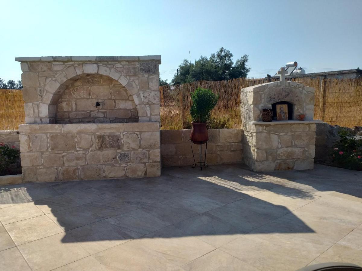 Villa Yioukkas Pafos Exterior foto